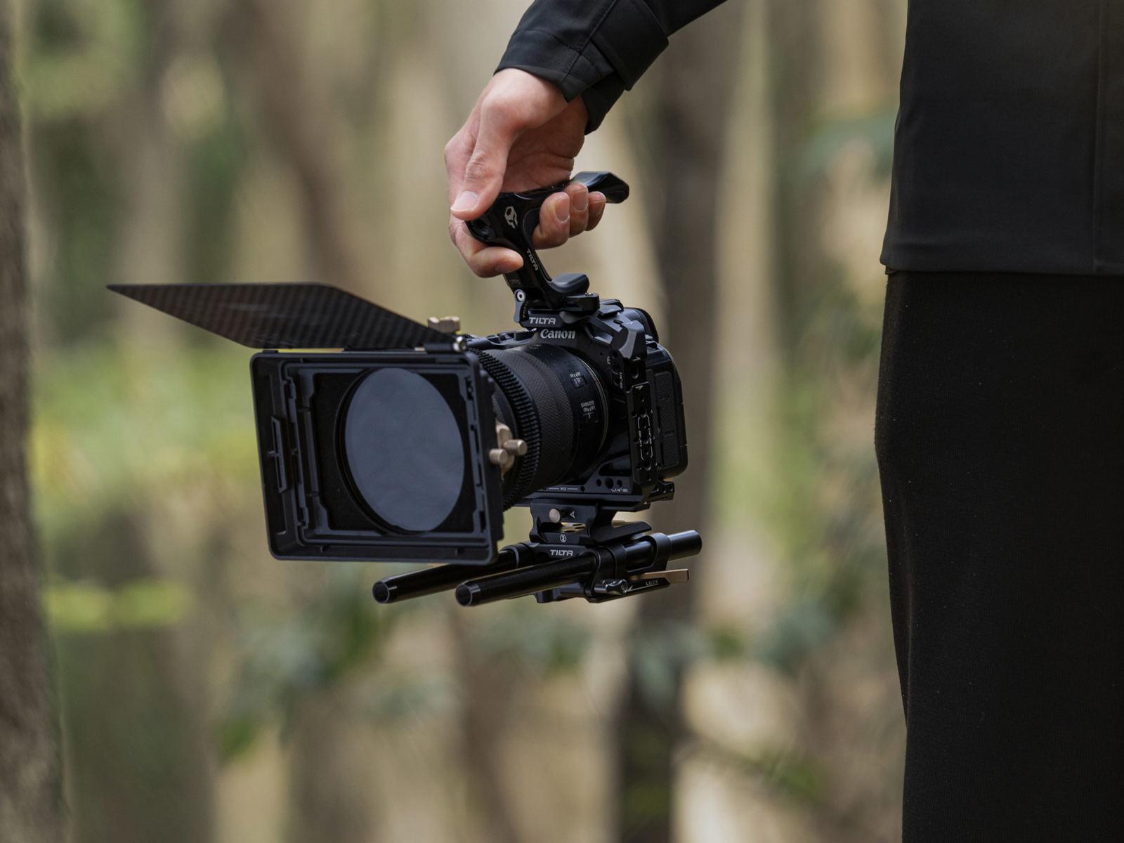 Клетка Tilta Full Camera Cage для Canon R6 Mark II, черная