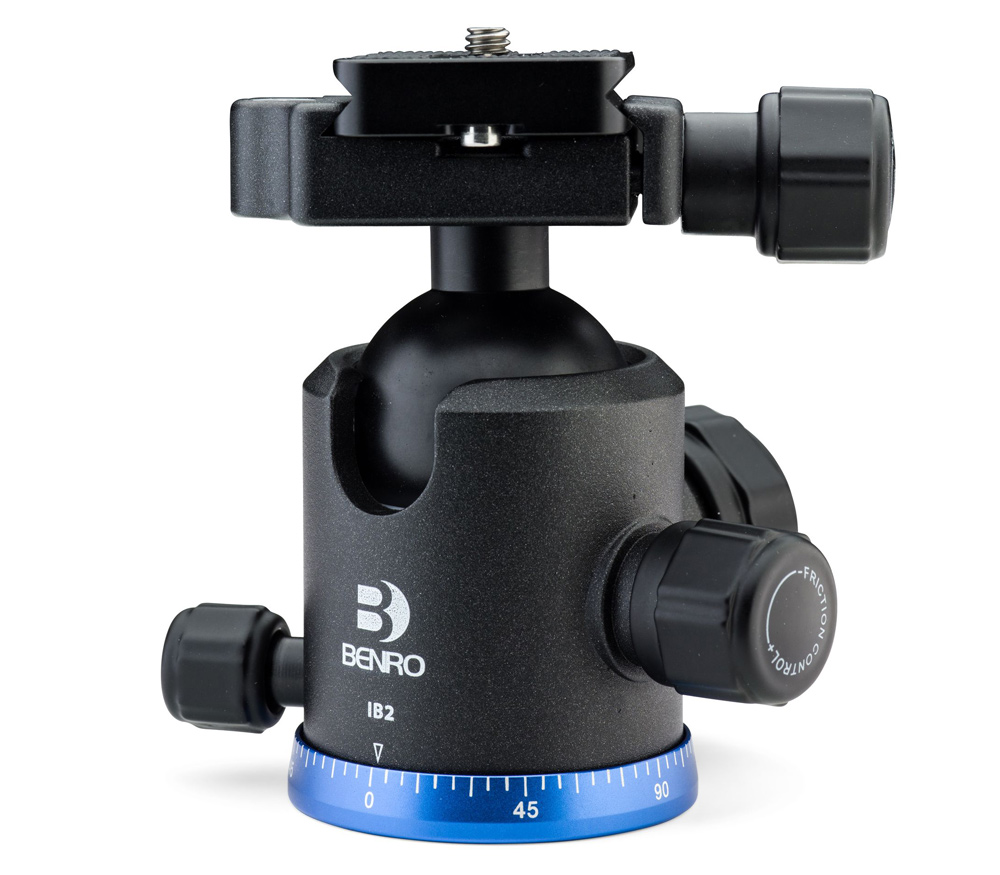 Штатив Benro Adventure TAD28AIB2 c шаровой головой