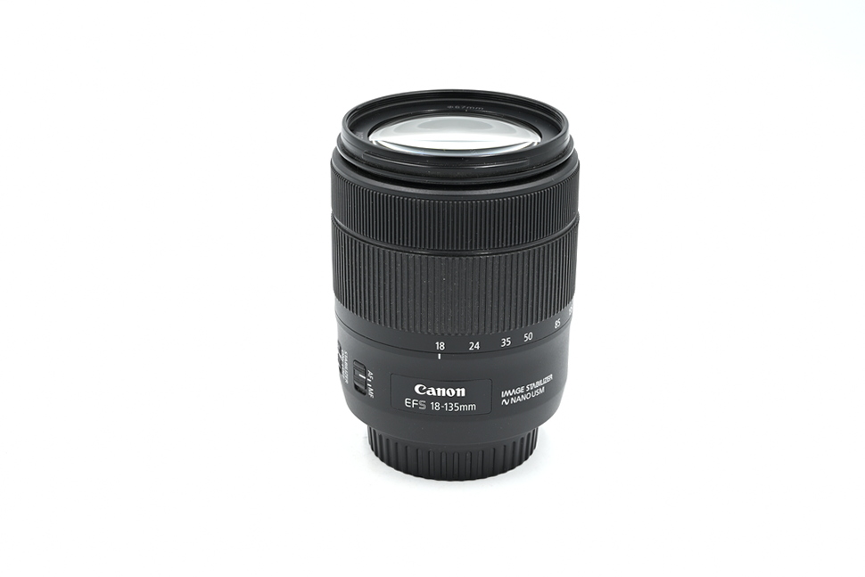 Объектив Canon EF-S 18-135mm f/3.5-5.6 IS USM (состояние 5) (б/у)