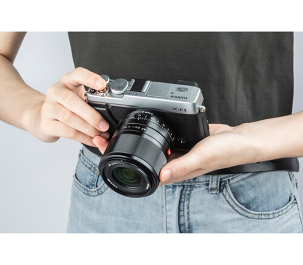 Объектив Viltrox AF 23mm f/1.4 X-mount Black (уцененный)