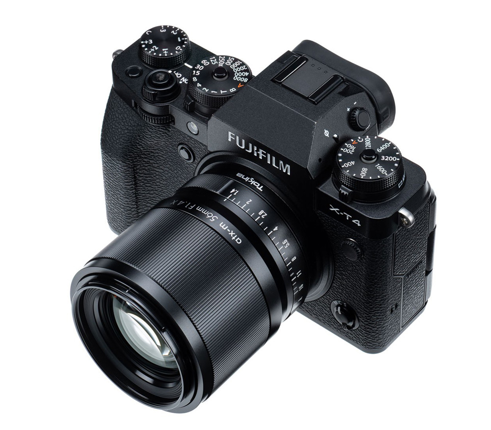 Объектив Tokina ATX-M 56mm f/1.4 X-mount