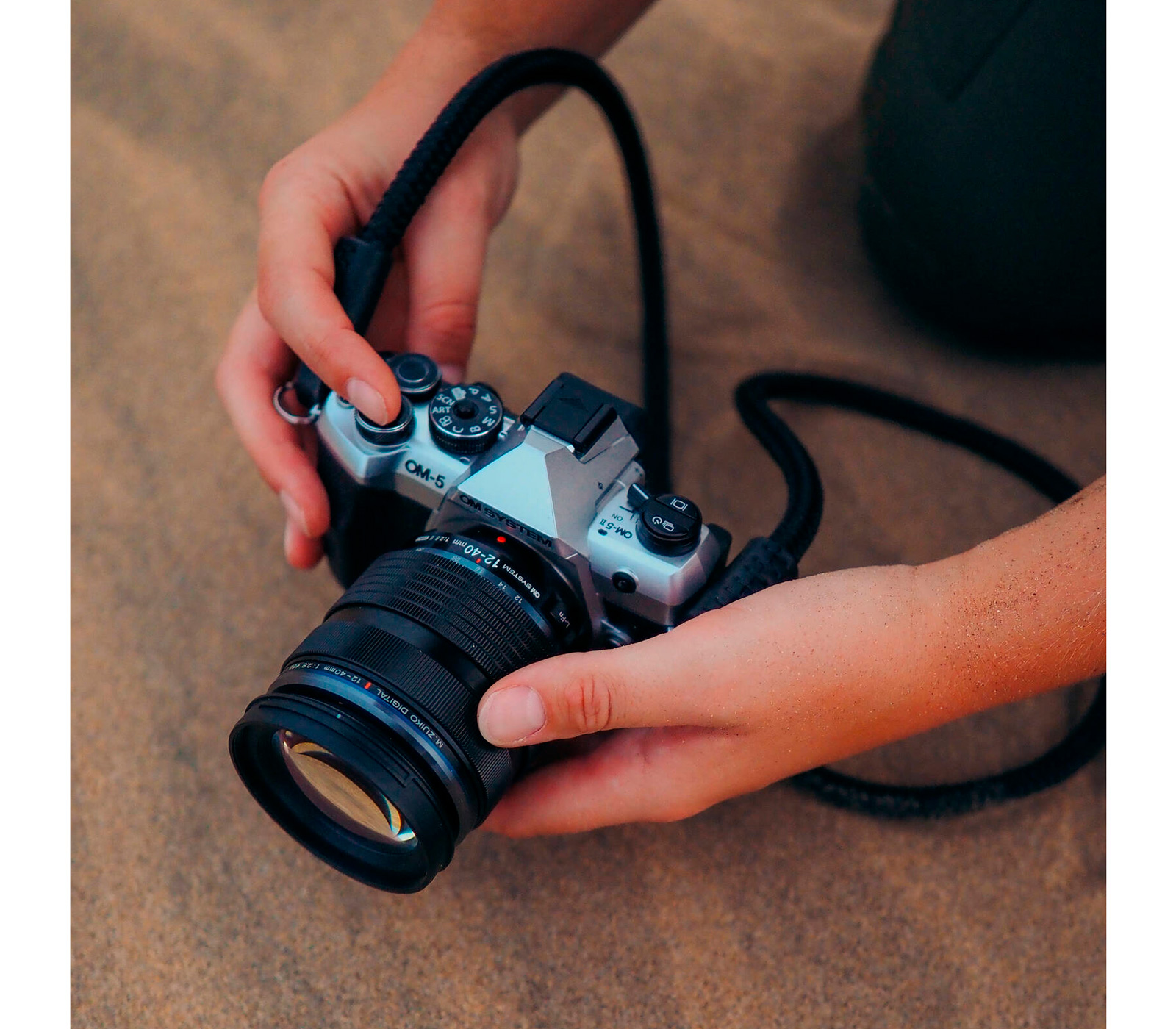 Беззеркальный фотоаппарат OM System OM-5 Mark II Body серебристый