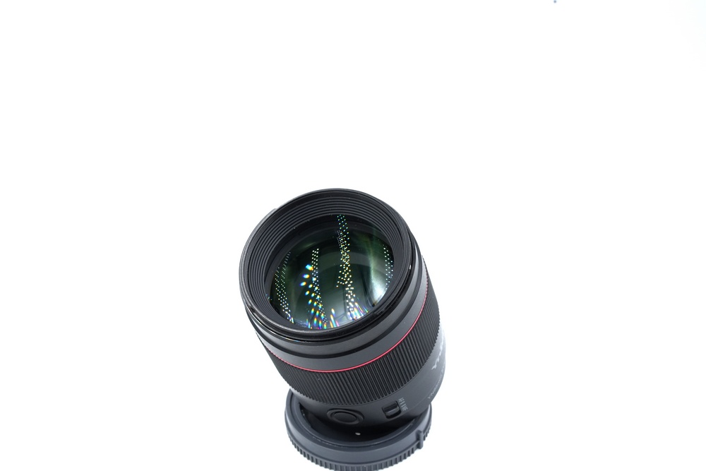 Объектив Yongnuo 85mm f/1.8S DF DSM E-Mount- с.н. 4007633 (состояние 5-) (б/у)