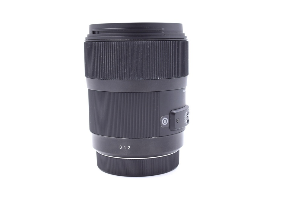Объектив Sigma AF 35mm f/1.4 DG HSM Art Canon EF (cocтояние 4) (б/у)