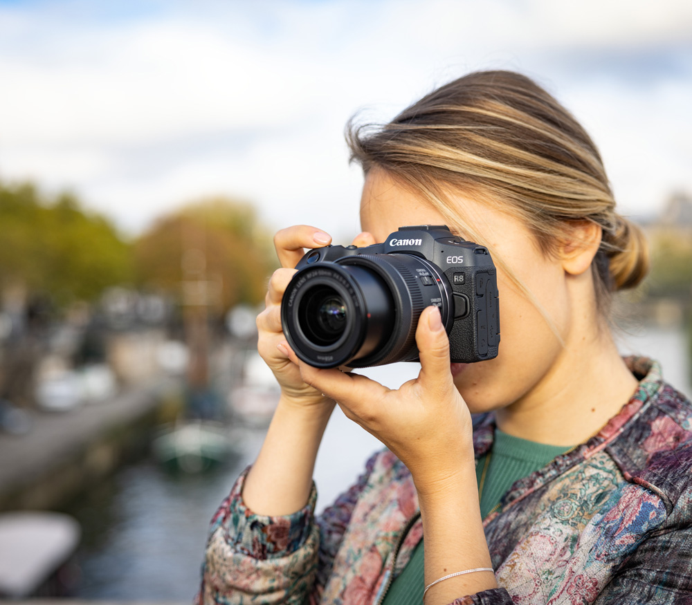 Беззеркальный фотоаппарат Canon EOS R8 Kit RF 24-50mm IS STM