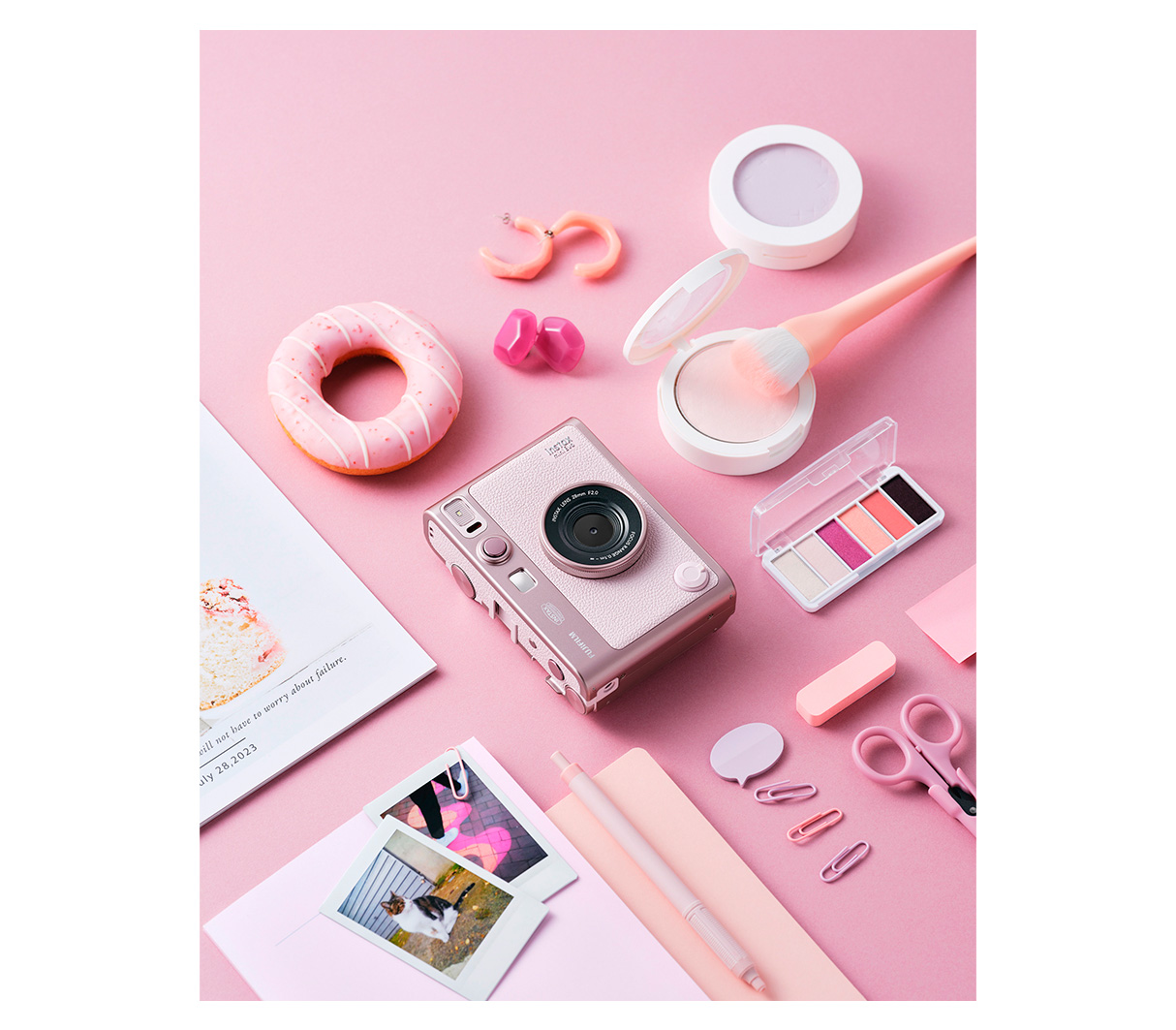 Фотоаппарат моментальной печати Fujifilm Instax MINI EVO, розовый