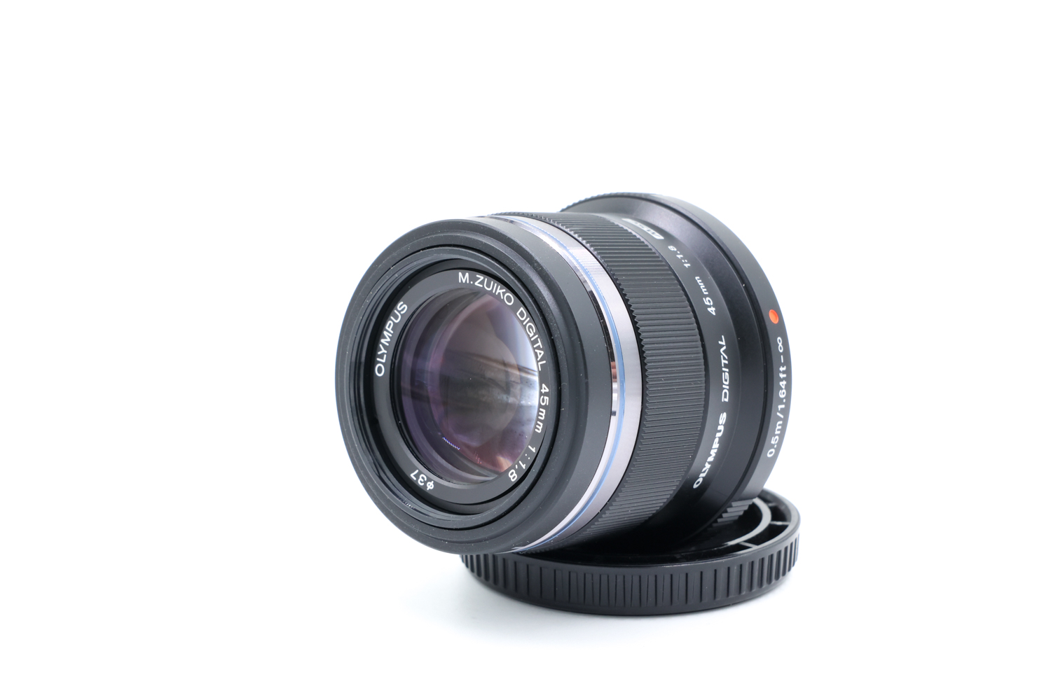 Объектив Olympus M.Zuiko 45mm f/1.8 Black (состояние 5) (б/у)