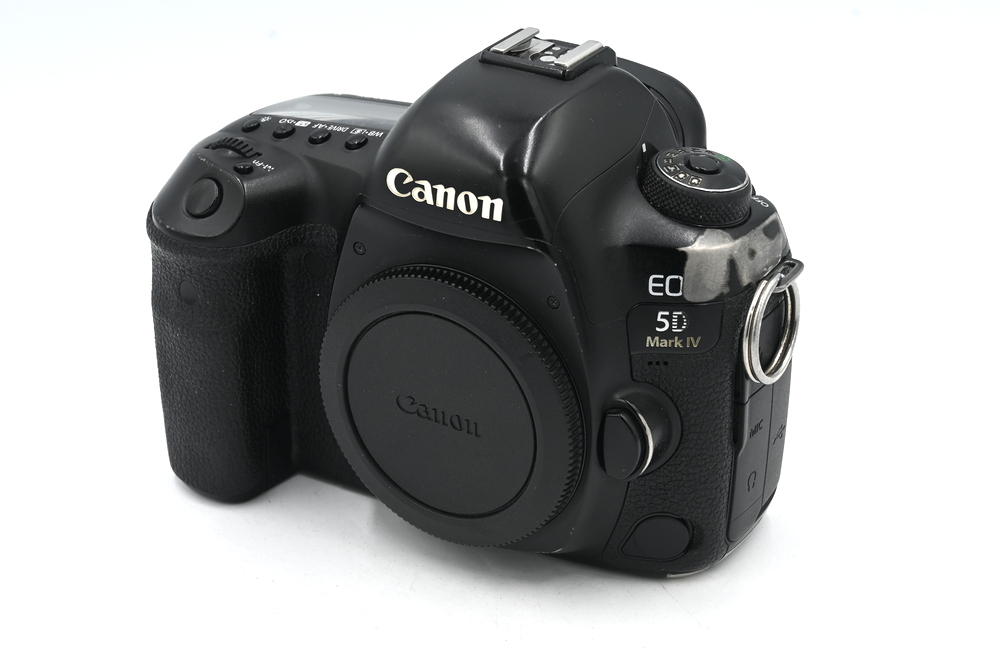 Зеркальный фотоаппарат Canon EOS 5D Mark IV Body (состояние 3) (б/у)