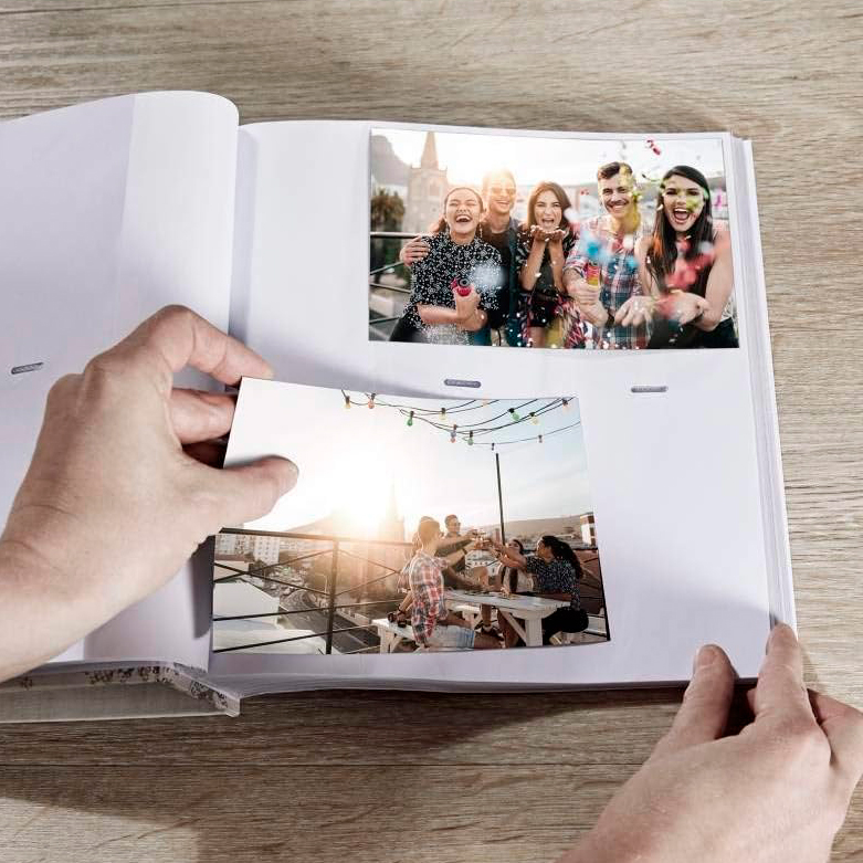 Фотоальбом Walther 200 фото 10х15 см MONZA, красный