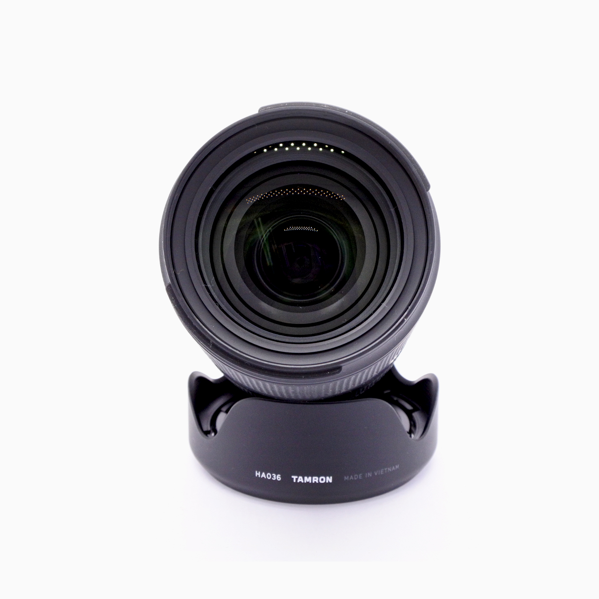 Объектив Tamron 28-200mm f/2.8-5.6 Di III RXD E-Mount (состояние 5-) (б/у)