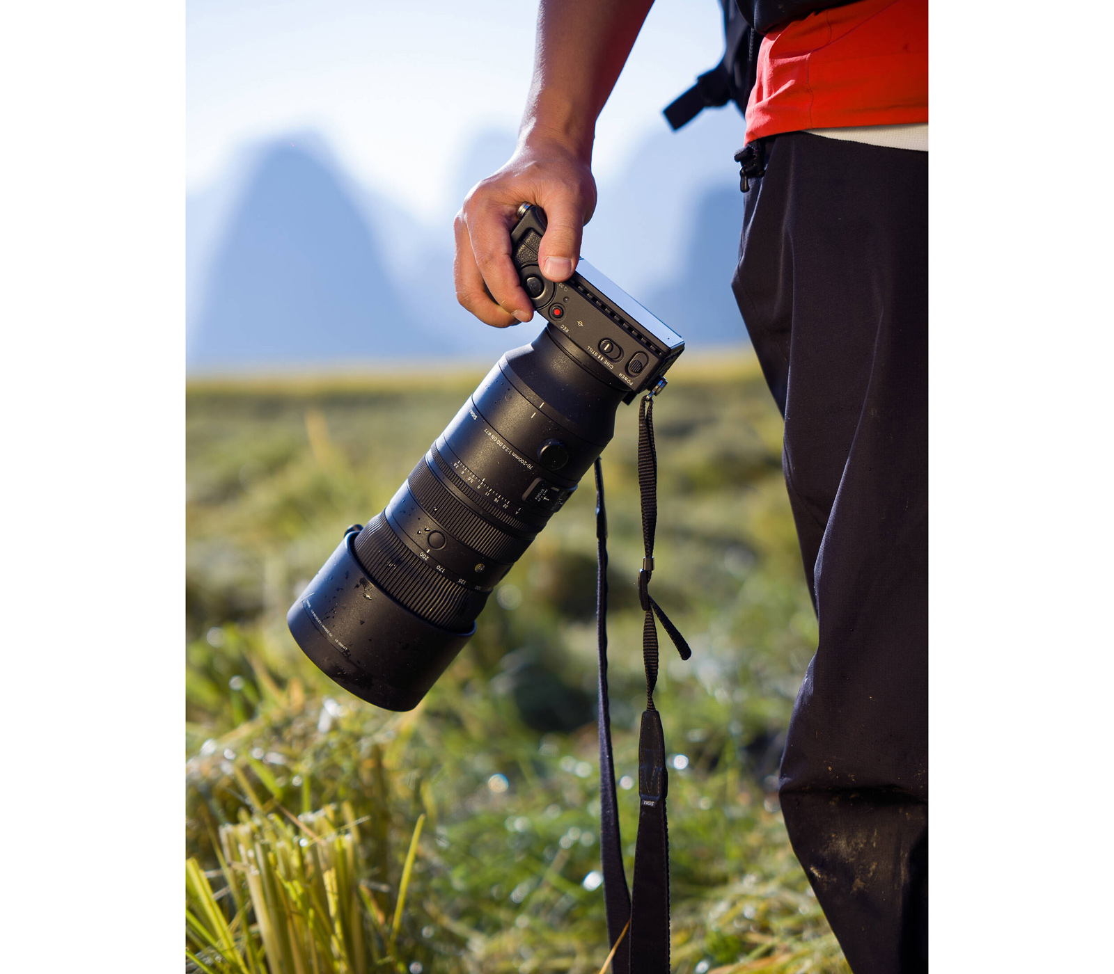 Объектив Sigma 70-200mm f/2.8 DG DN OS Sport Sony E