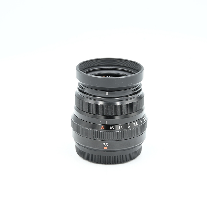Объектив Fujifilm XF 35mm f/2 R WR black - с.н. 05082 (состояние 5-) (б/у)
