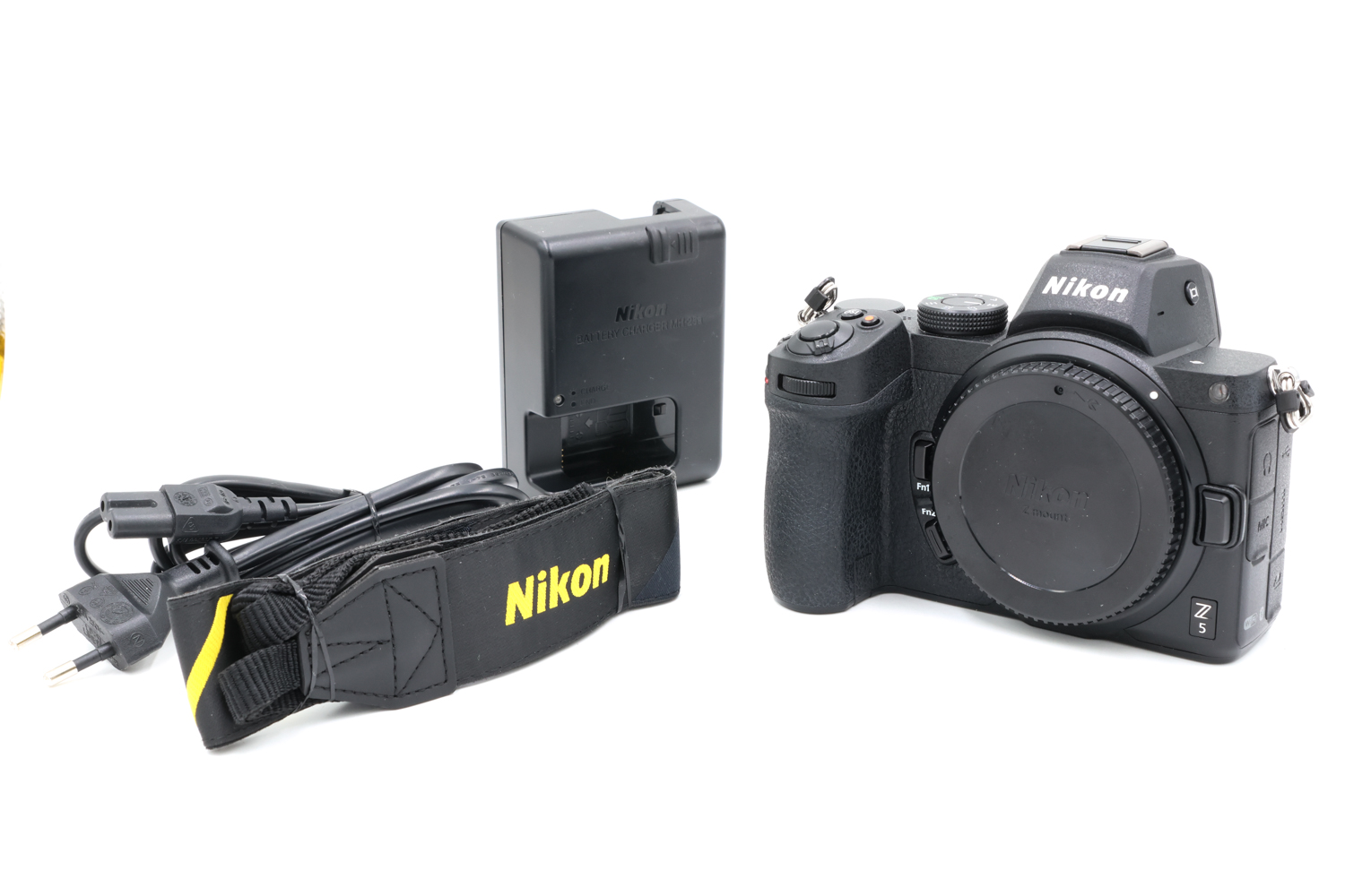 Беззеркальный фотоаппарат Nikon Z5 Body (состояние 5-) (б/у)
