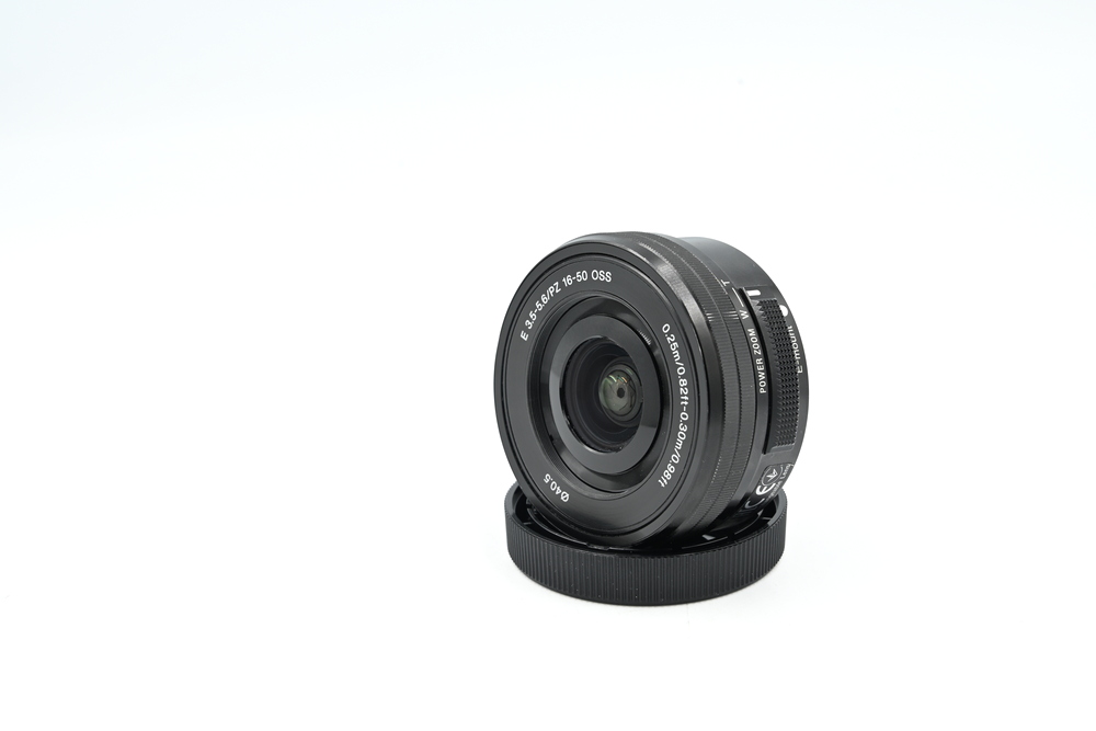 Объектив Sony E 16-50mm f/3.5-5.6 PZ OSS (состояние 5-) (б/у)