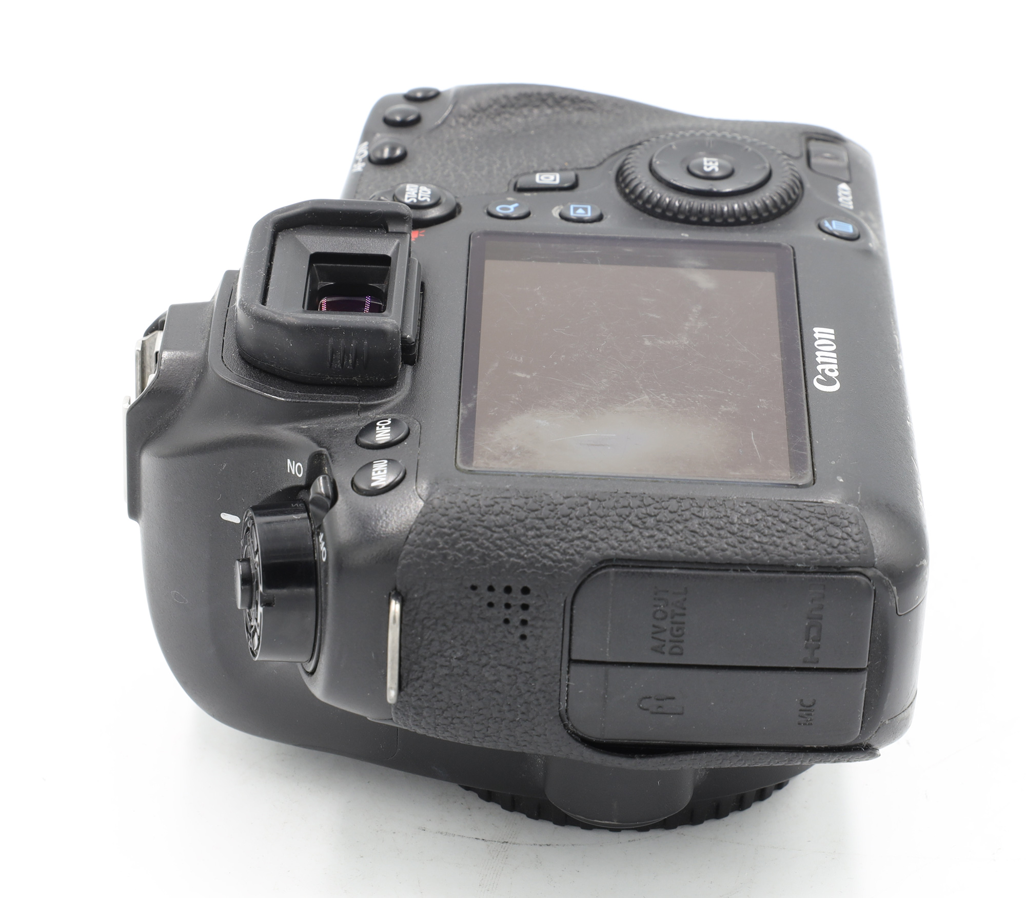 Зеркальный фотоаппарат Canon EOS 6D Body (состояние 4-) (б/у)