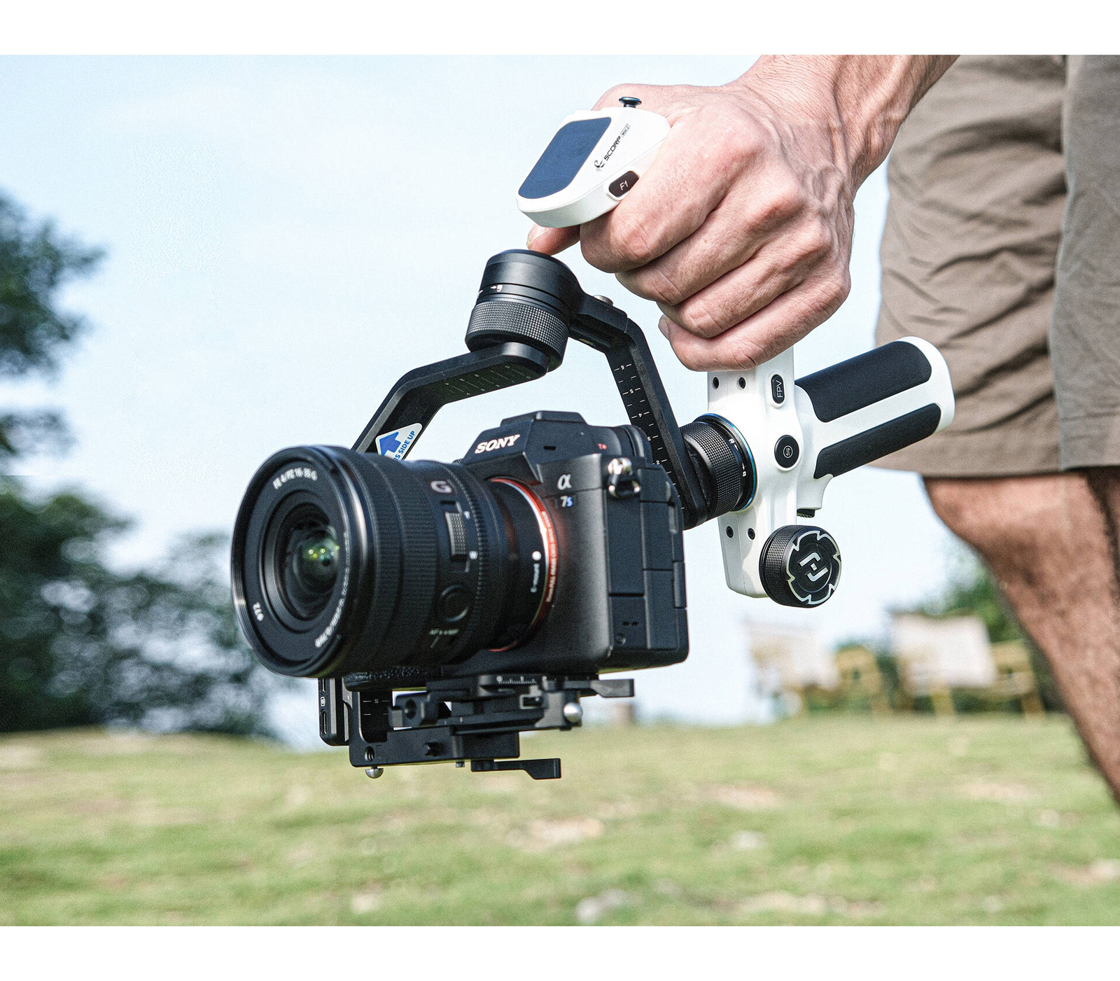 Стабилизатор FeiyuTech Scorp Mini 2 Kit для смартфонов и камер до 1.2 кг