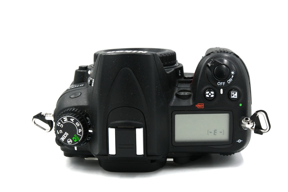 Зеркальный фотоаппарат Nikon D7000 Body (состояние 5) (б/у)