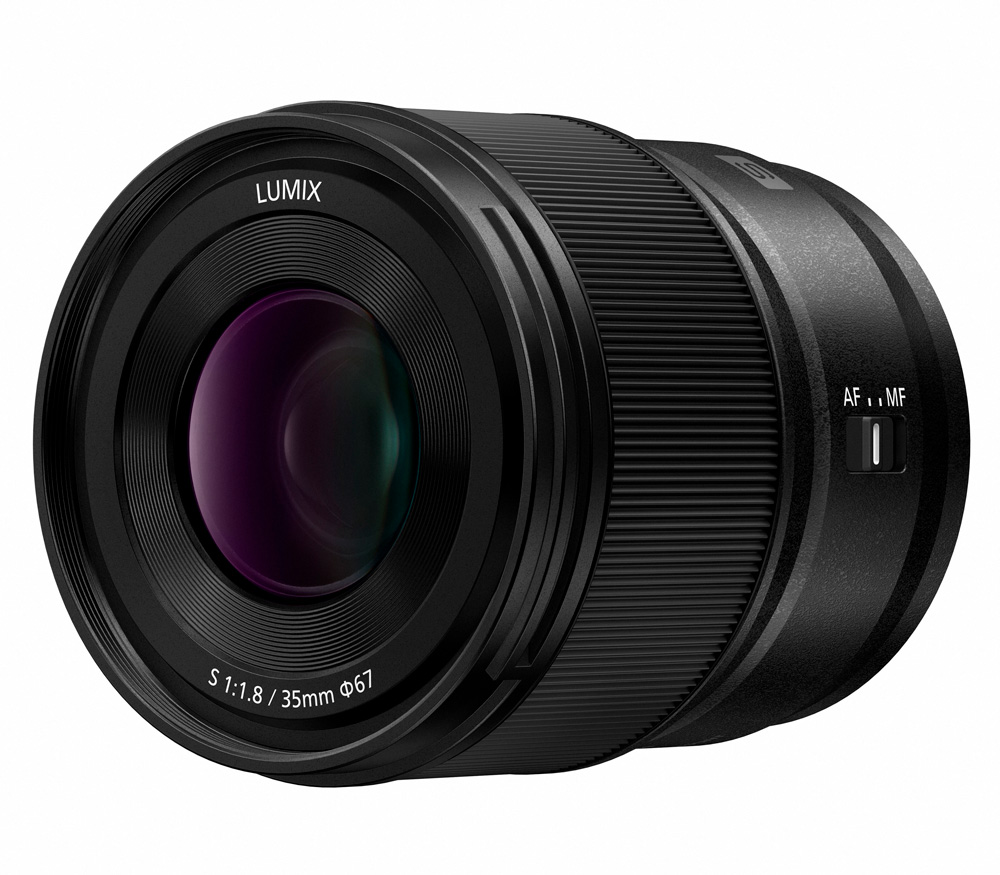 Объектив Panasonic Lumix S 35mm f/1.8