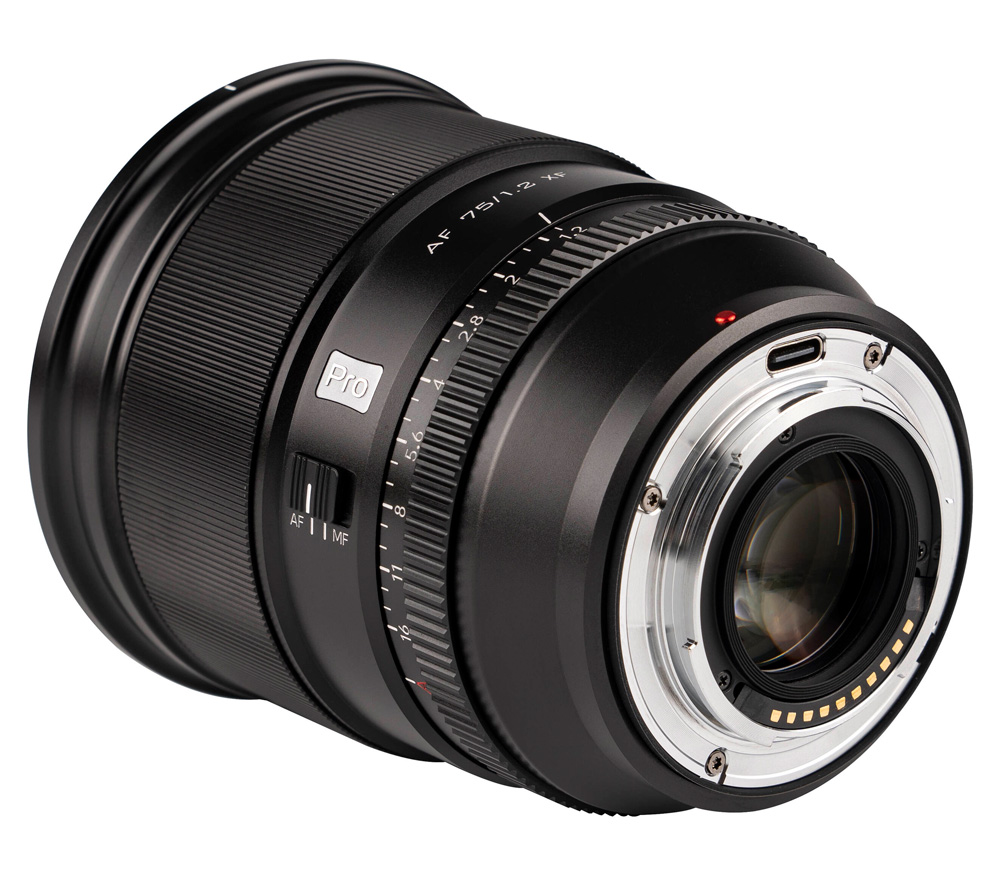 Объектив Viltrox AF 75mm f/1.2 Fujifilm X-mount