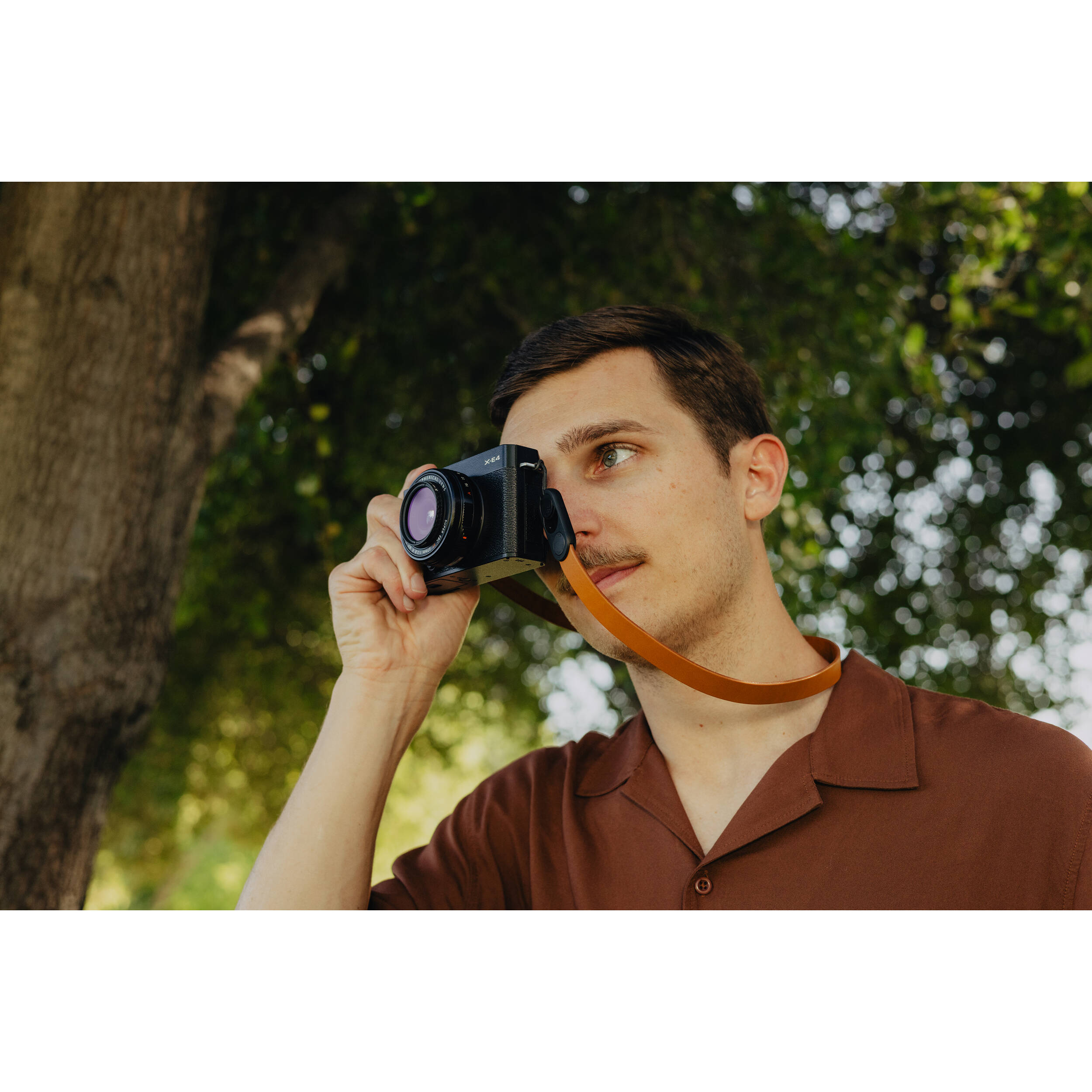 Ремень Peak Design Form Leather Neck Amber, янтарный