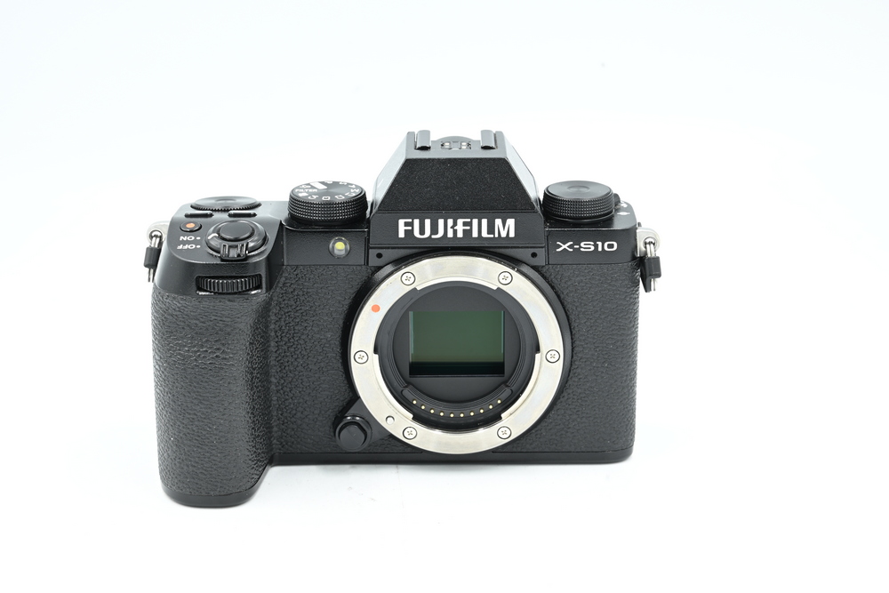 Беззеркальный фотоаппарат Fujifilm X-S10 Body (состояние 4) (б/у)