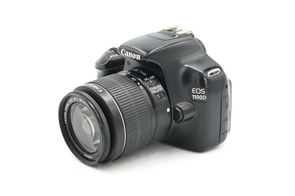 Зеркальный фотоаппарат Canon EOS 1100D Kit 18-55mm IS II (состояние 4) (б/у)