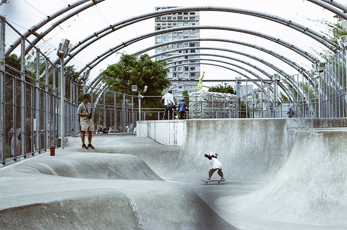 Фотопленка Lomography Lomochrome Metropolis XR 100-400 ISO, 135/36