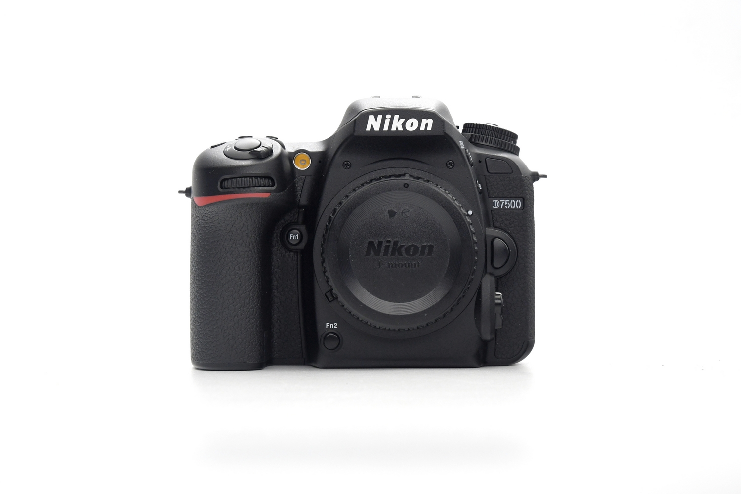 Зеркальный фотоаппарат Nikon D7500 Body (состояние 5) (б/у)