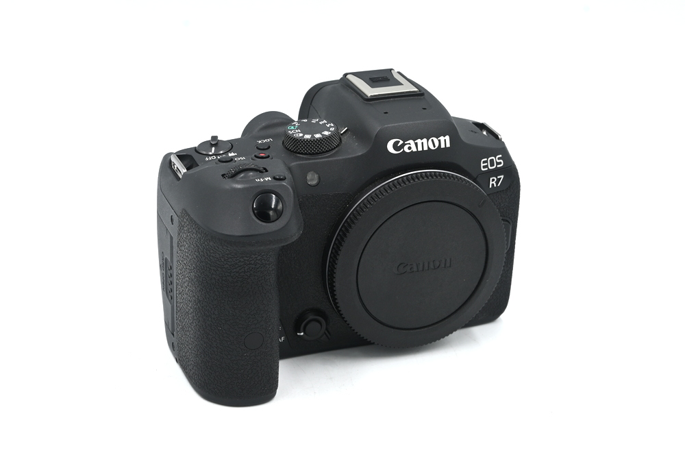 Беззеркальный фотоаппарат Canon EOS R7 Body (состояние 5) (б/у)