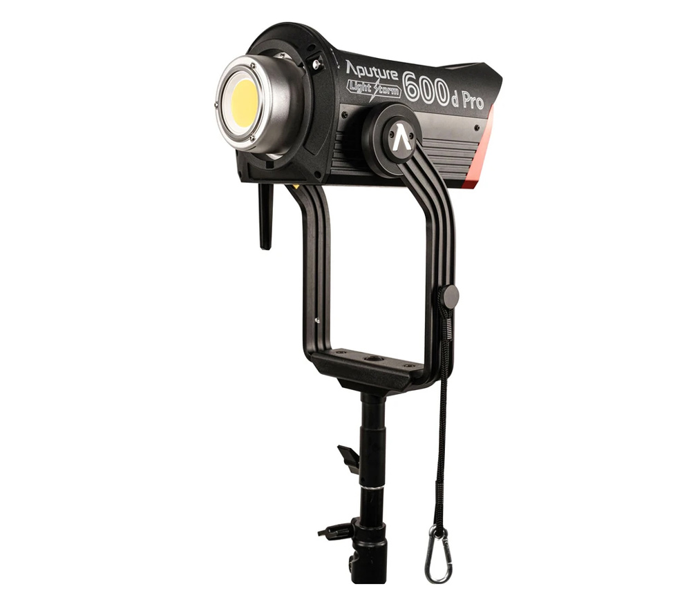 Осветитель Aputure LS 600D Pro V-mount, светодиодный, 600 Вт, 5600К
