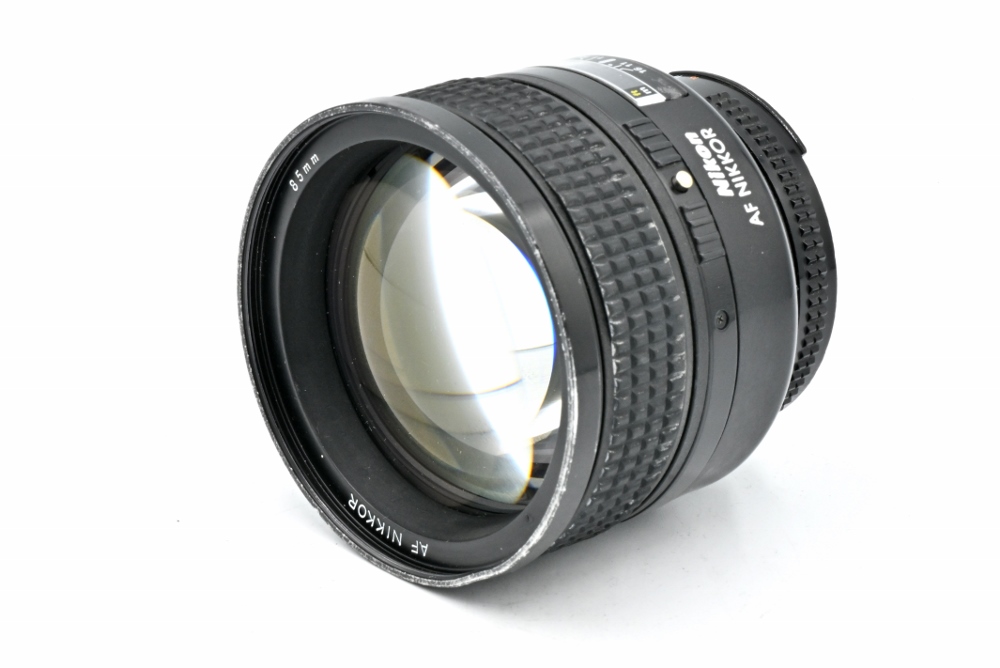Объектив Nikon AF 85mm f/1.4D AF (состояние 4) (б/у)