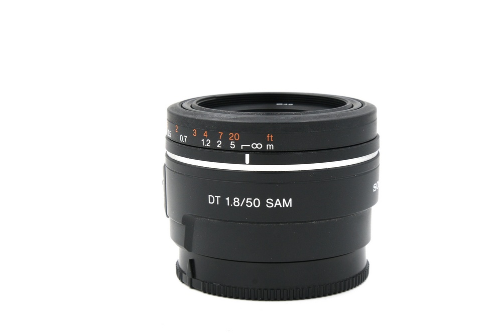 Объектив Sony DT 50mm f/1.8 SAM (состояние 4) (б/у)