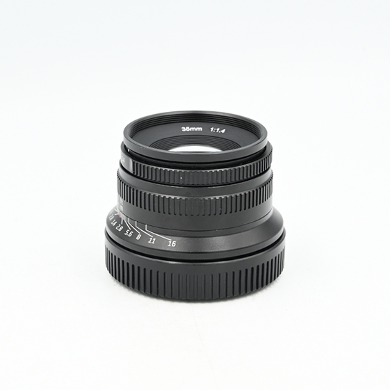 Объектив 7Artisans 35mm f/1.4 Canon RF-S (состояние 5-) (б/у)