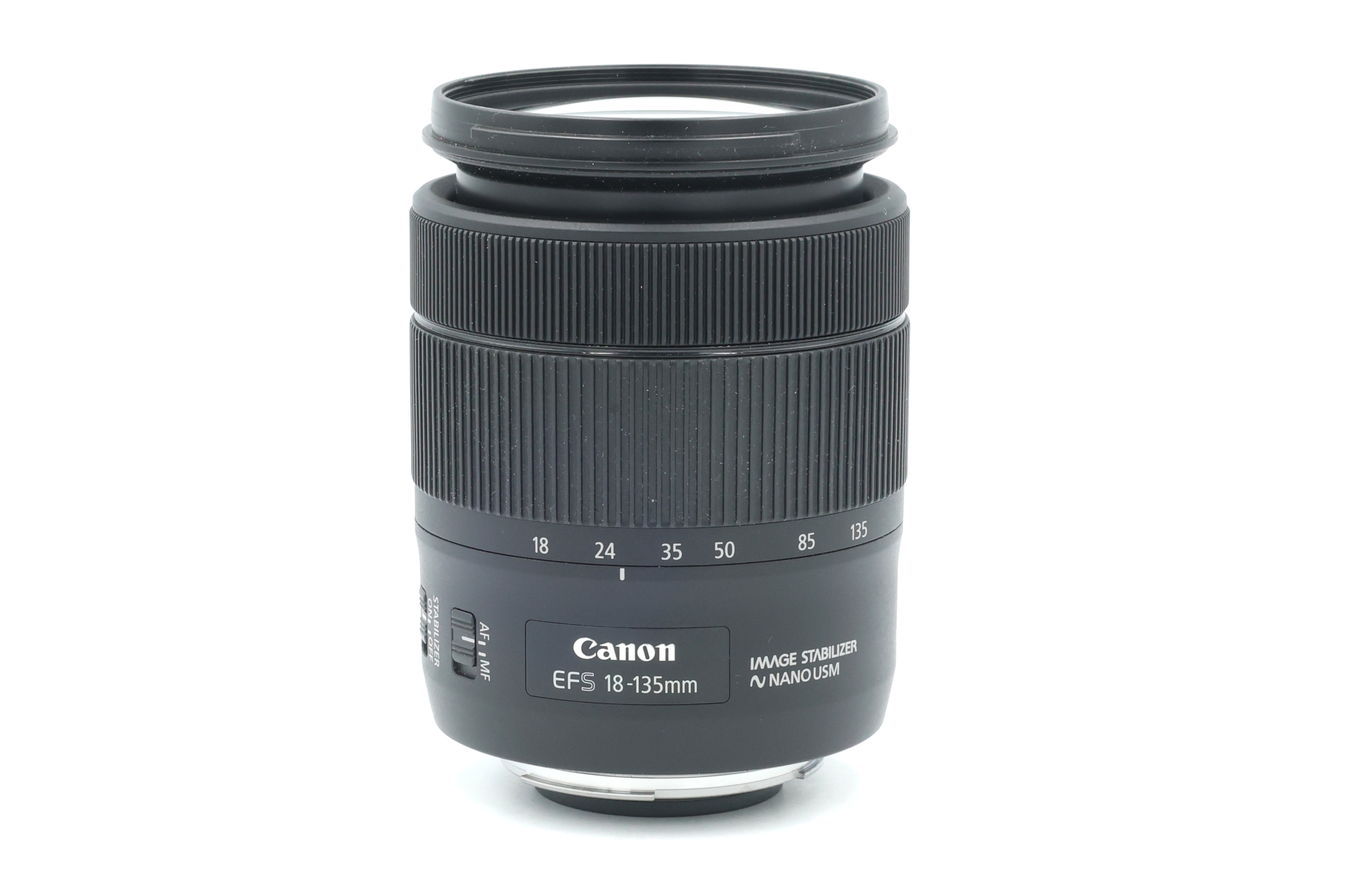 Объектив Canon EF-S 18-135mm f/3.5-5.6 IS USM Nano (состояние 5-) (б/у)