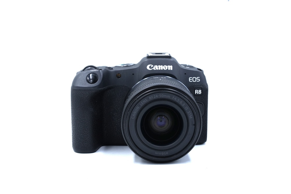 Беззеркальный фотоаппарат Canon EOS R8 Kit 24-50mm f/4.5-6.3 IS STM (состояние 5) (б/у)