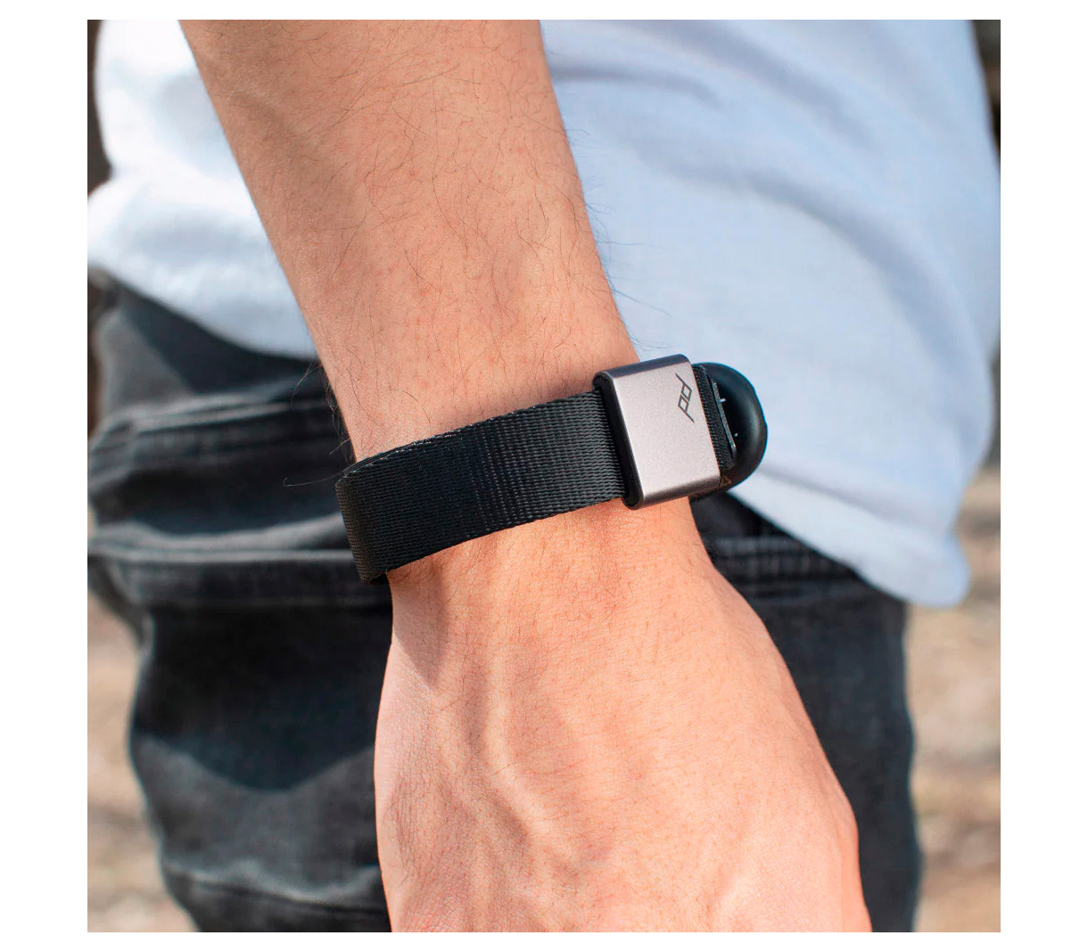 Ремень на запястье Peak Design Cuff, черный