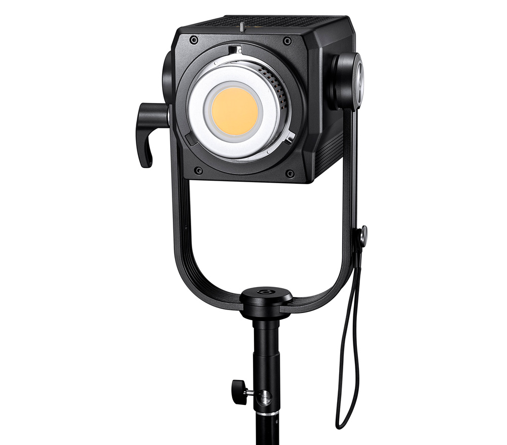 Осветитель Godox Knowled M600D, светодиодный, 600 Вт, 5600К
