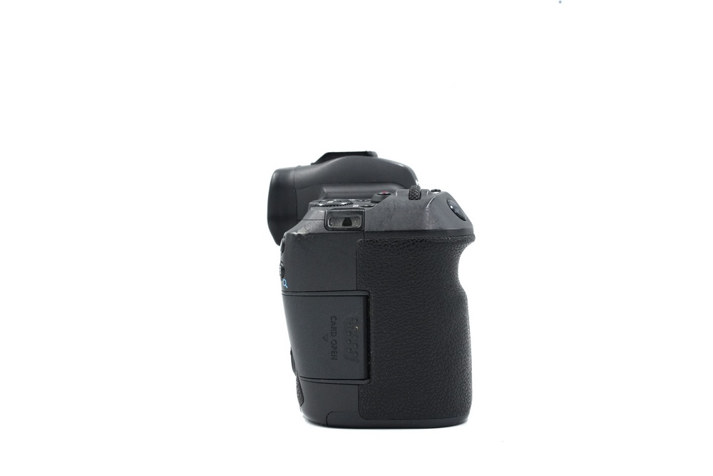 Беззеркальный фотоаппарат Canon EOS R Body (состояние 5-) (б/у)