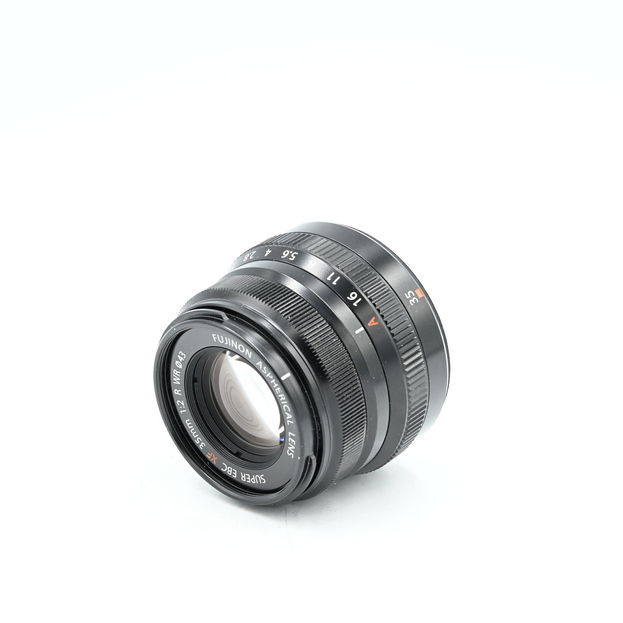 Объектив Fujifilm XF 35mm f/2 R WR black - с.н. 05082 (состояние 5-) (б/у)