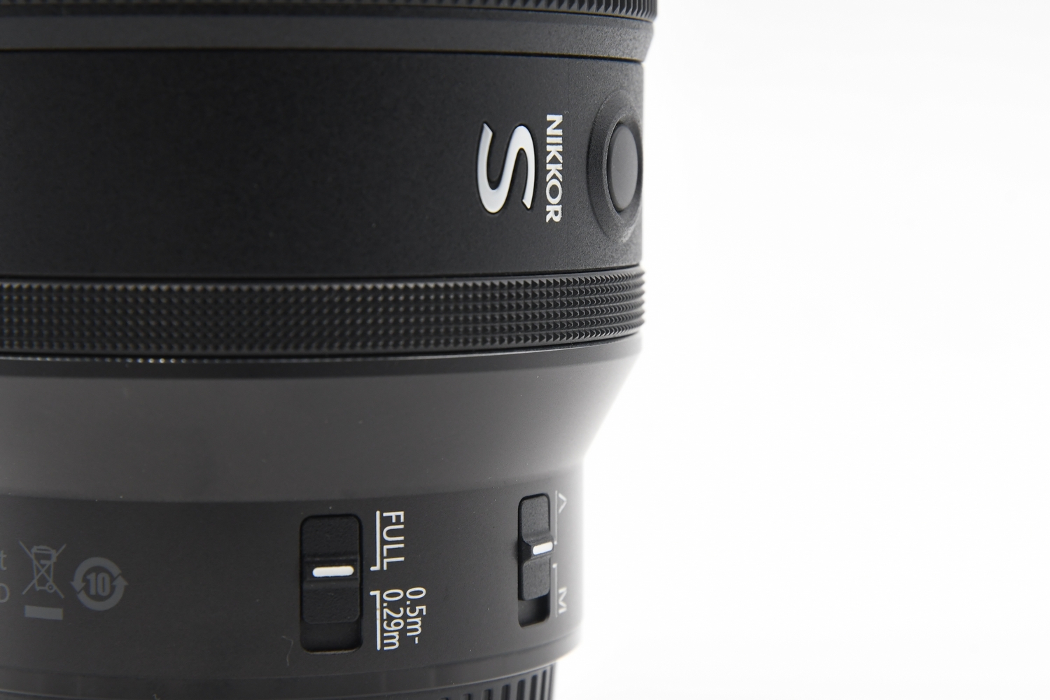 Объектив Nikon Z 105mm f/2.8 S MC (состояние 5) (б/у)
