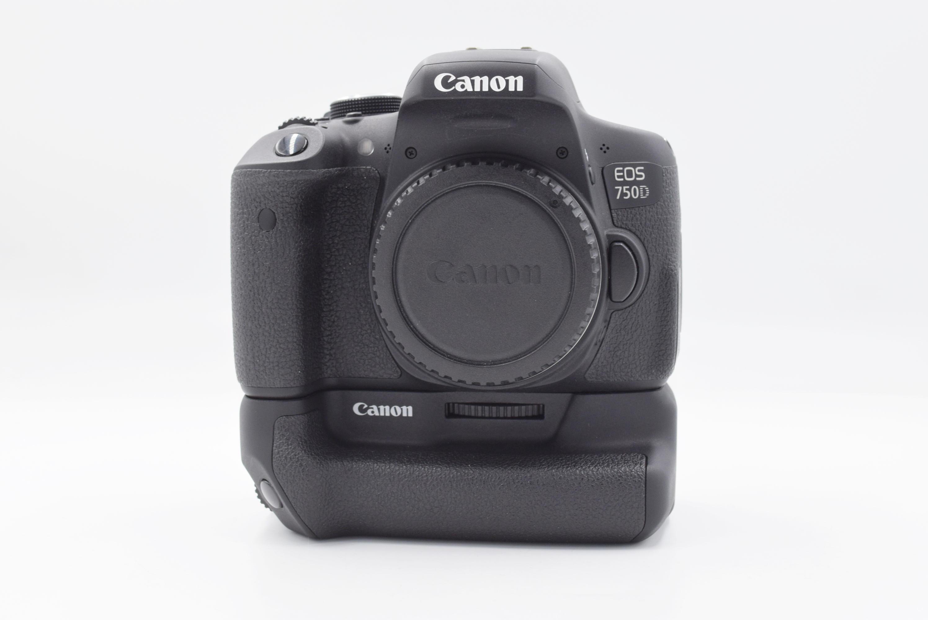 Зеркальный фотоаппарат Canon EOS 750D body (состояние 5-) (б/у)