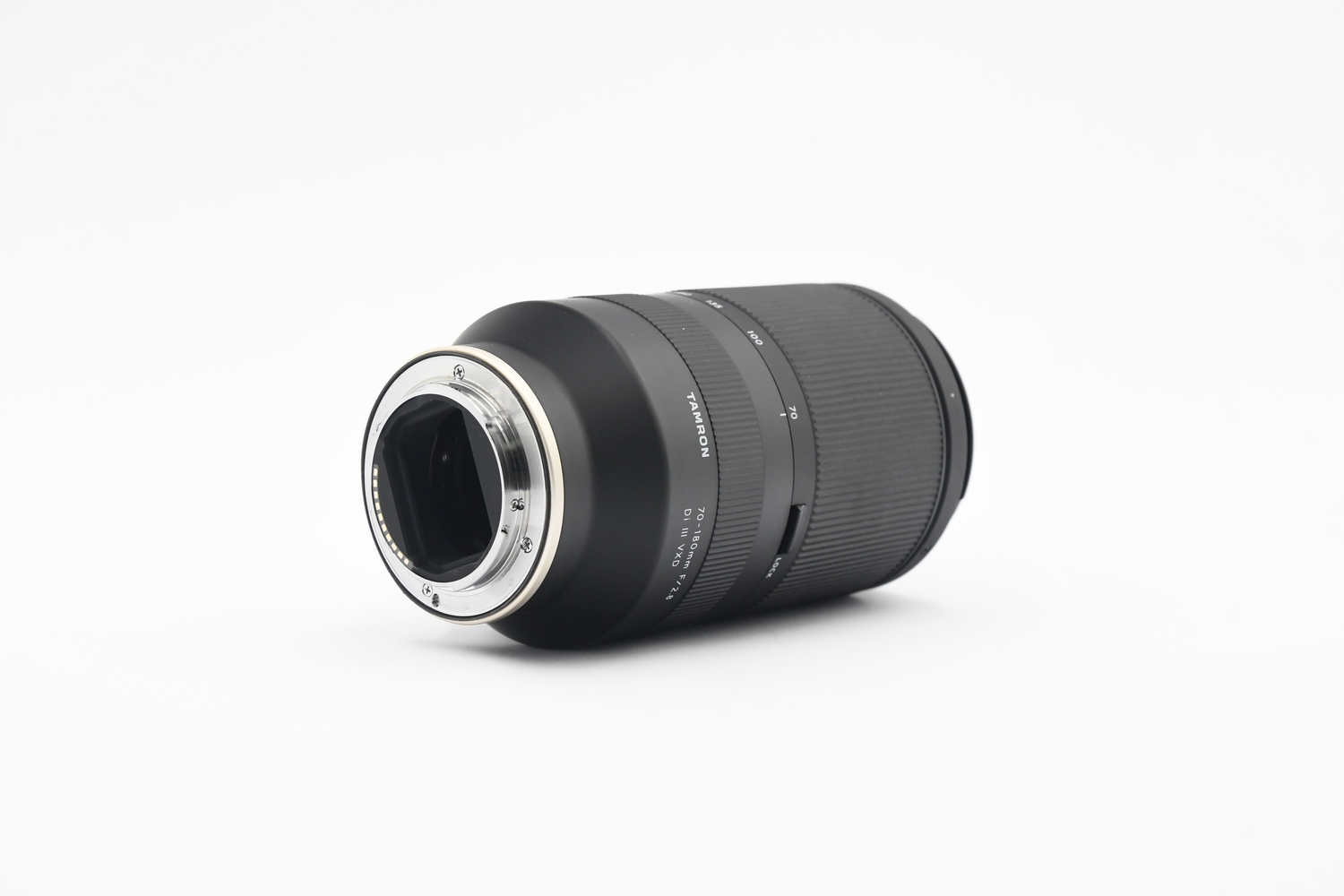 Объектив Tamron 70-180mm f/2.8 Di III VXD Sony FE (состояние 5) (б/у)
