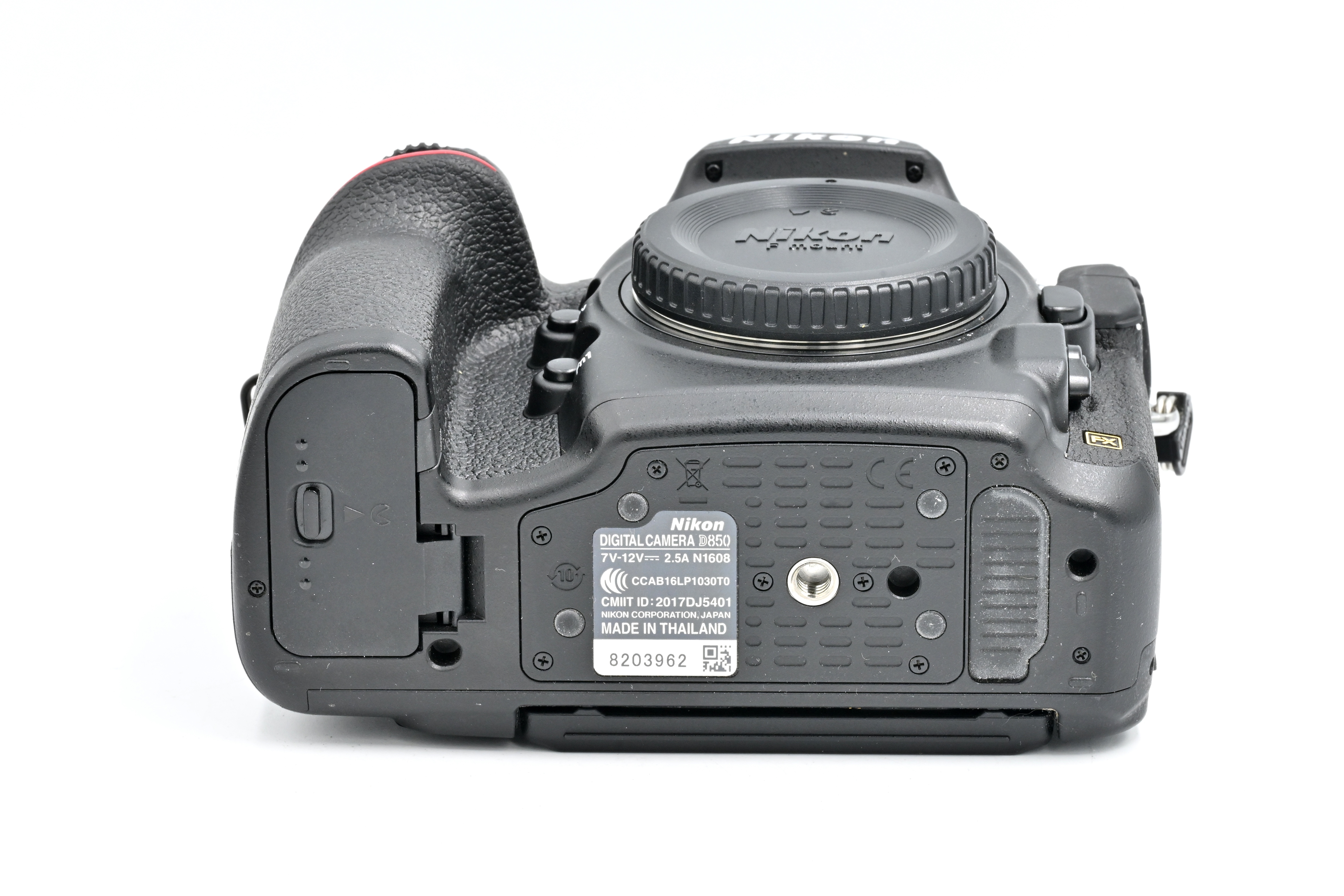 Зеркальный фотоаппарат Nikon D850 Body (состояние 5) (б/у)