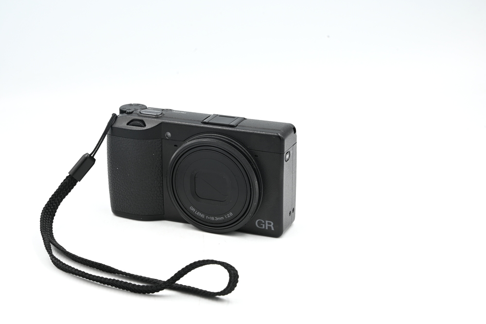 Компактный фотоаппарат Ricoh GR III HDF (состояние 5-) (б/у)