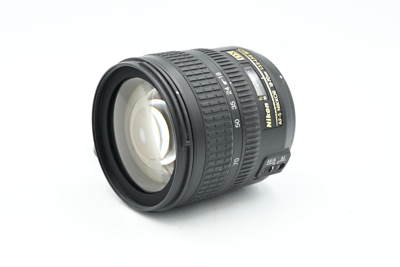Объектив Nikon AF-S 18-70mm f/3.5-4.5G ED DX (состояние 5-) (б/у)