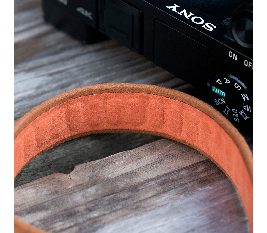 Ремень PGYTECH Camera Wrist Strap Air, цвет Earth Brown