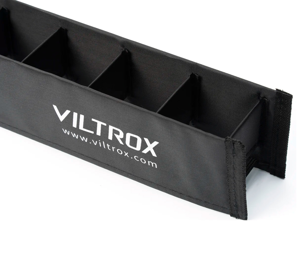 Комплект Viltrox K60 Kit, светодиодный, RGBWW, 2x20 Вт (уцененный)