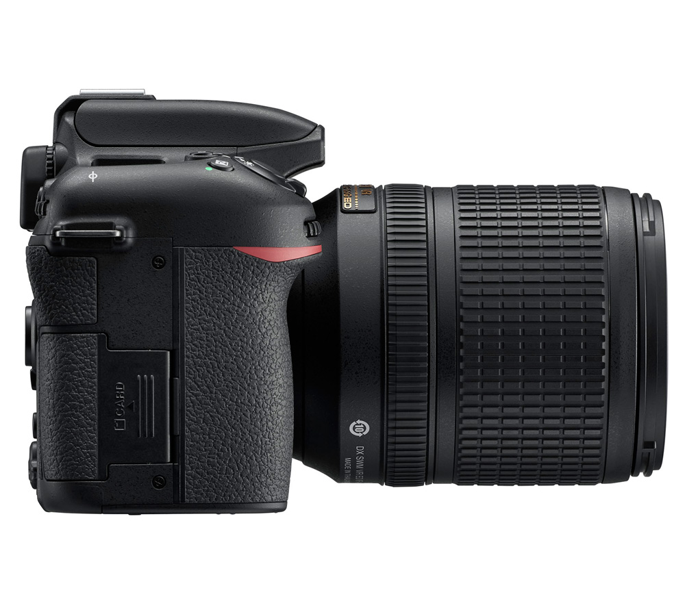 Зеркальный фотоаппарат Nikon D7500 Kit с AF-S 18-140 VR
