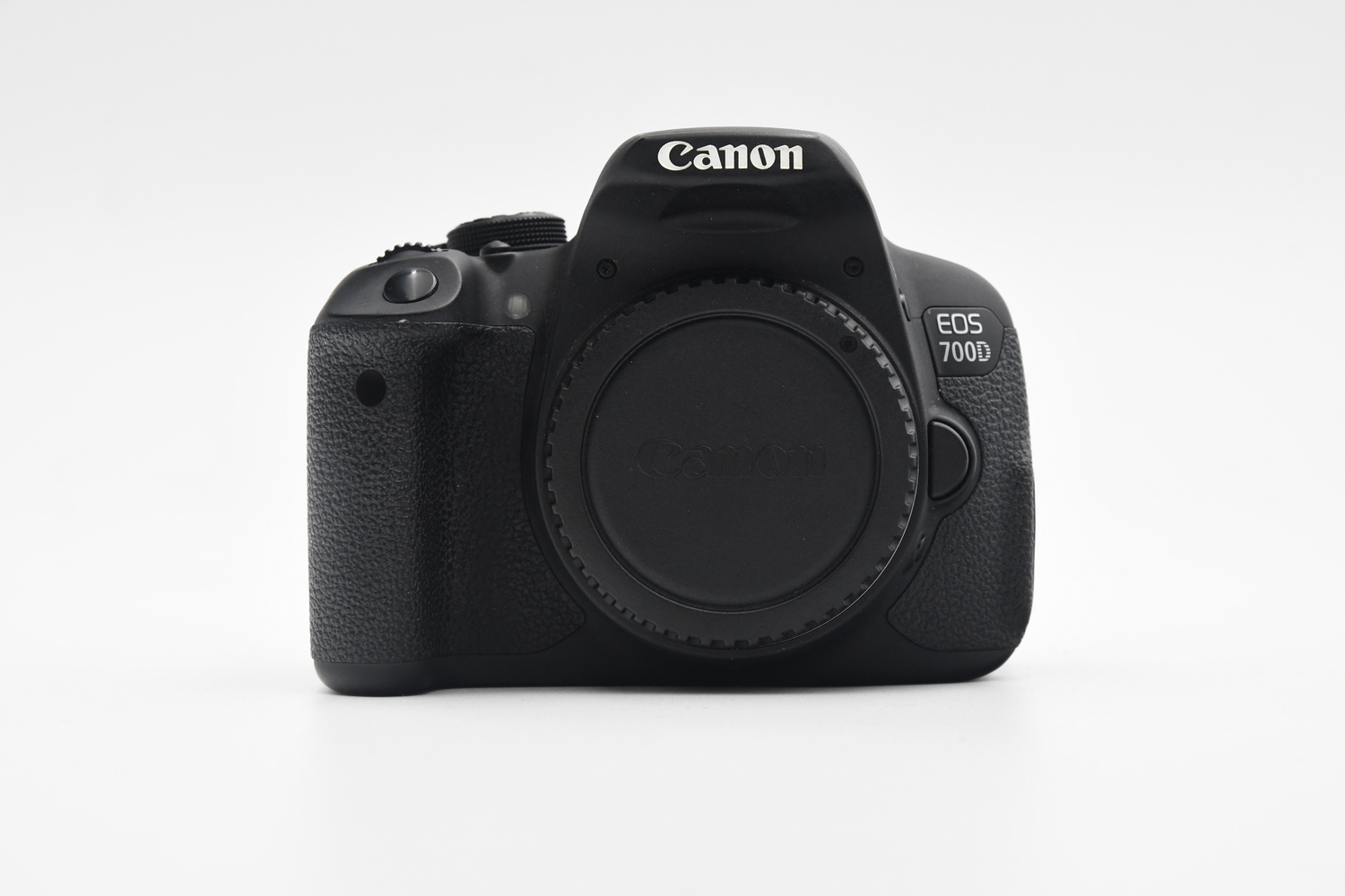 Зеркальный фотоаппарат Canon EOS 700D Body (состояние 4) (б/у)