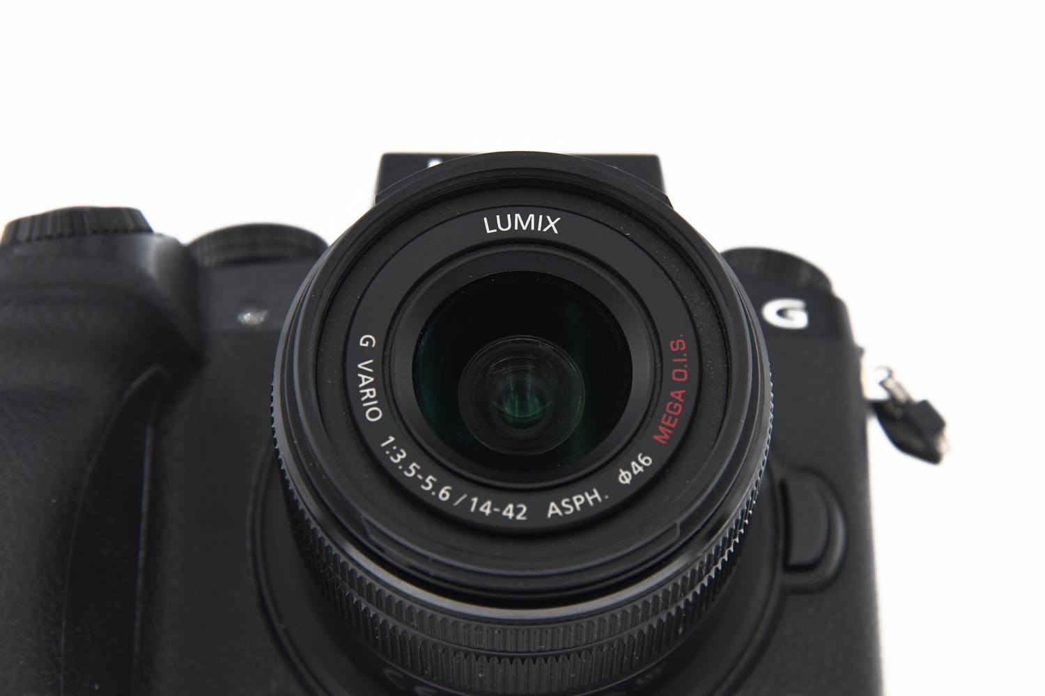 Беззеркальный фотоаппарат Panasonic Lumix G7 Kit Black + 14-42mm f/3.5-5.6 G Vario OIS (состояние 5) (б/у)
